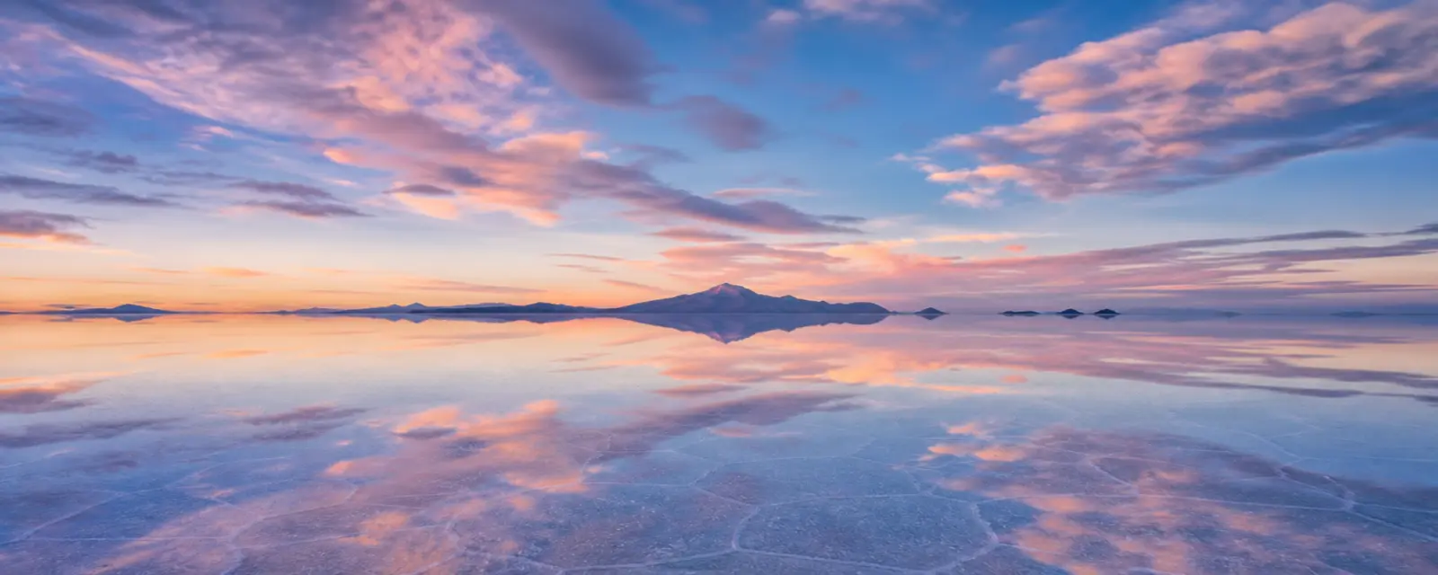 Salar de Uyuni salt flats and the Andes in Bolivia